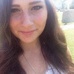 Meet your Posher, Jessica